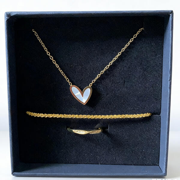 3pcs Golden Accessory Set, Featuring A Trio With A Gold Texture Necklace Bracelet Ring, An Elegant