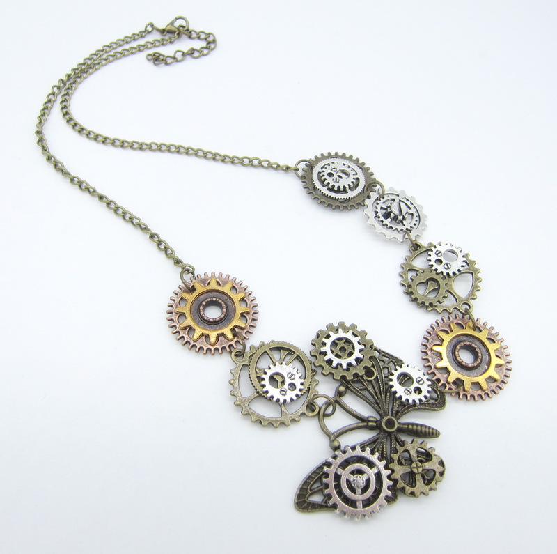 Retro Punk Color-Blocked Gear And Butterfly Pendant Necklace
