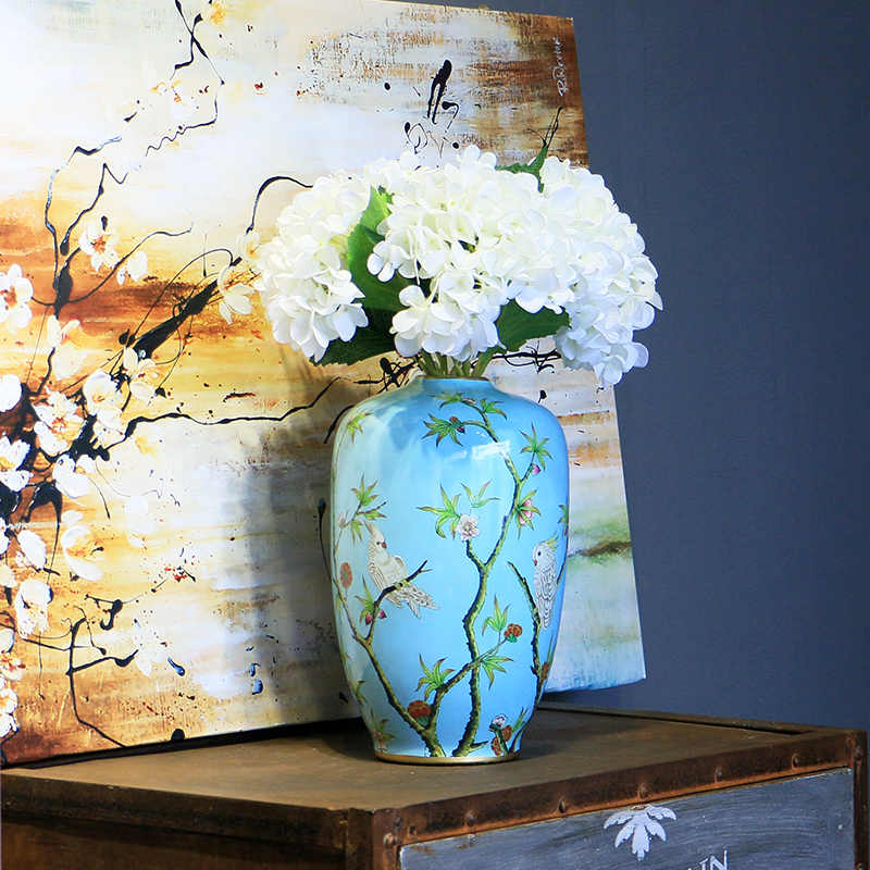 American Rustic Vintage Distressed Parrot Vase